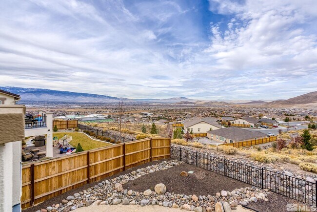 Building Photo - 10513 Claim Jumper Wy
