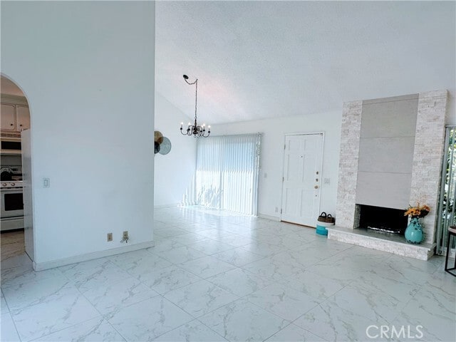 Building Photo - 11 Pebblewood