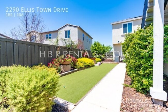 Building Photo - 2290 Ellis Town Dr