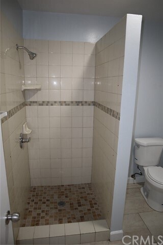 Foto del edificio - 10745 Magnolia Ave