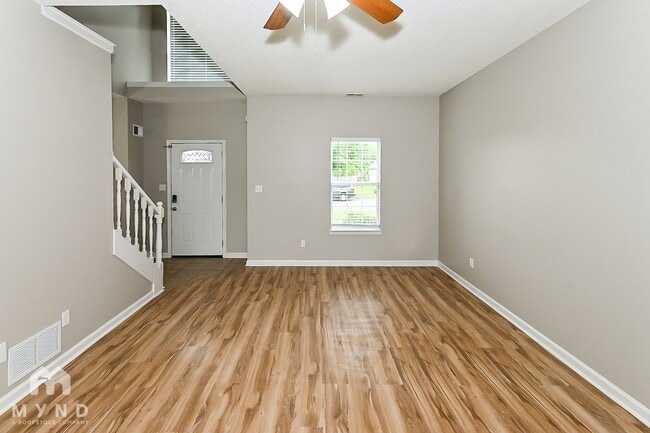 Building Photo - 6018 Sheffield Cove