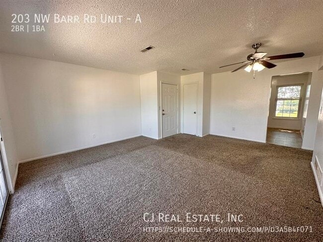 Building Photo - 203 Barr Rd