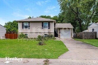 Building Photo - 19112 E Ponca Dr