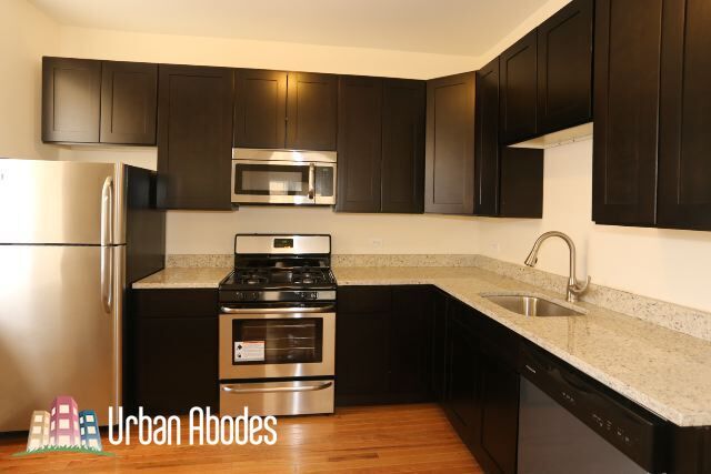 Foto del edificio - 1319 W Foster Ave