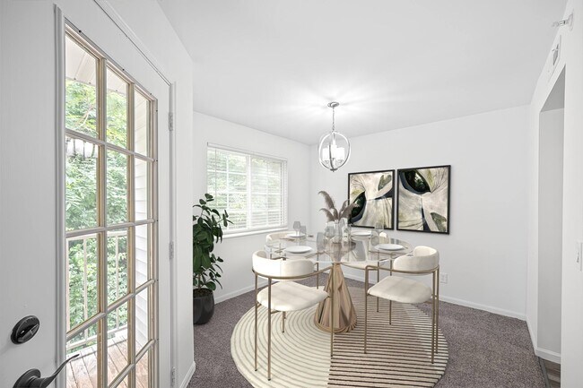 Foto del edificio - Ivy Hills Living Spaces