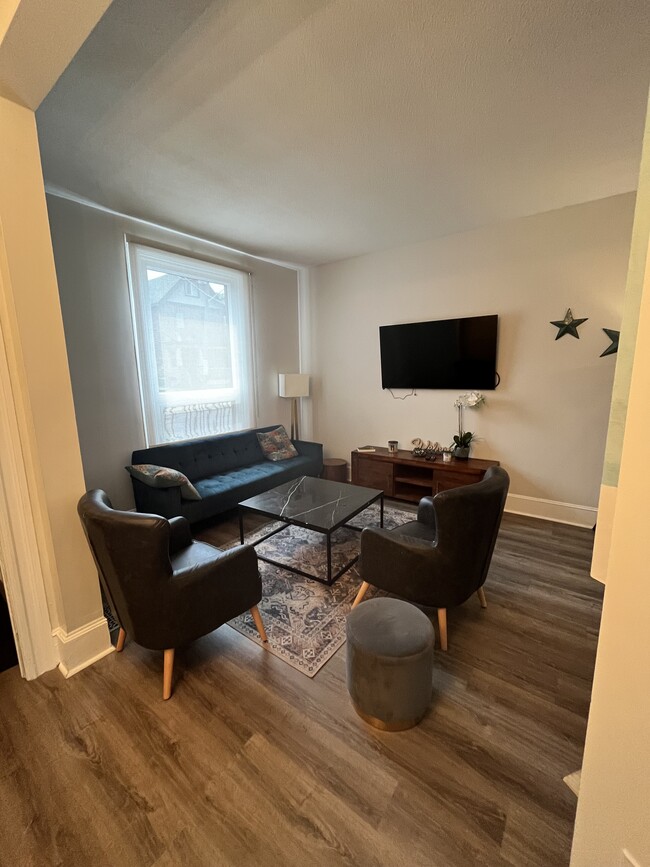 Photo du bâtiment - 103 Pretoria Av