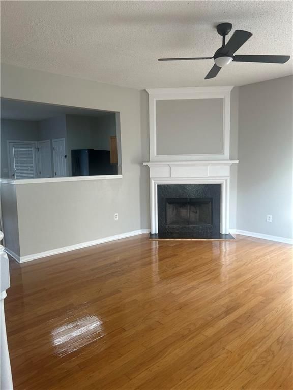 Foto del edificio - 2762 Parkway Cove