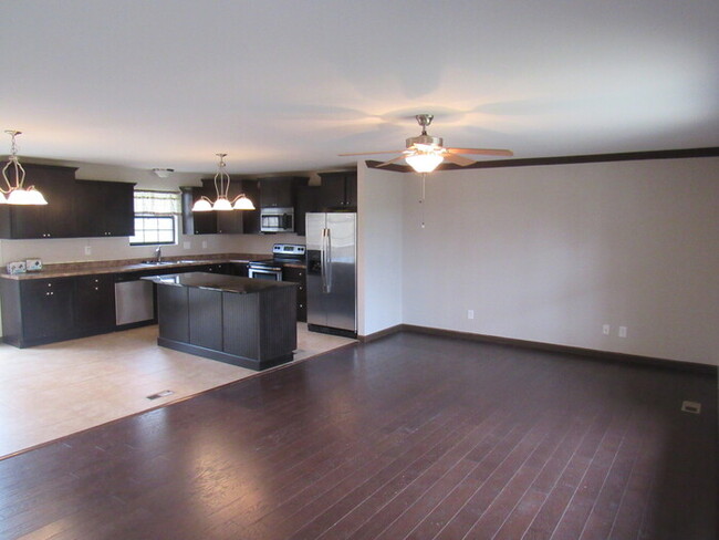 Building Photo - Newly Renovated Single-Family Home