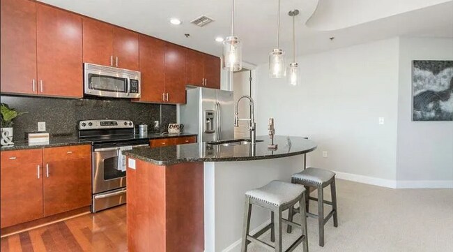 Foto del edificio - 301 Fayetteville St