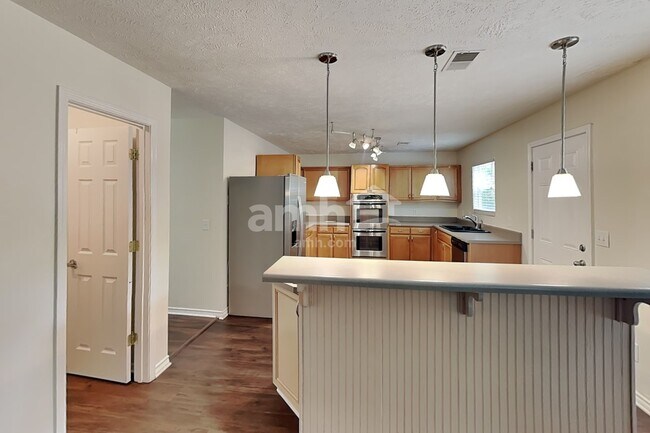 Foto del edificio - 2651 Sutherland Dr