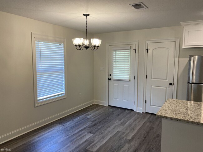 Foto del edificio - 3 br, 2 bath House - 101 Williams Street