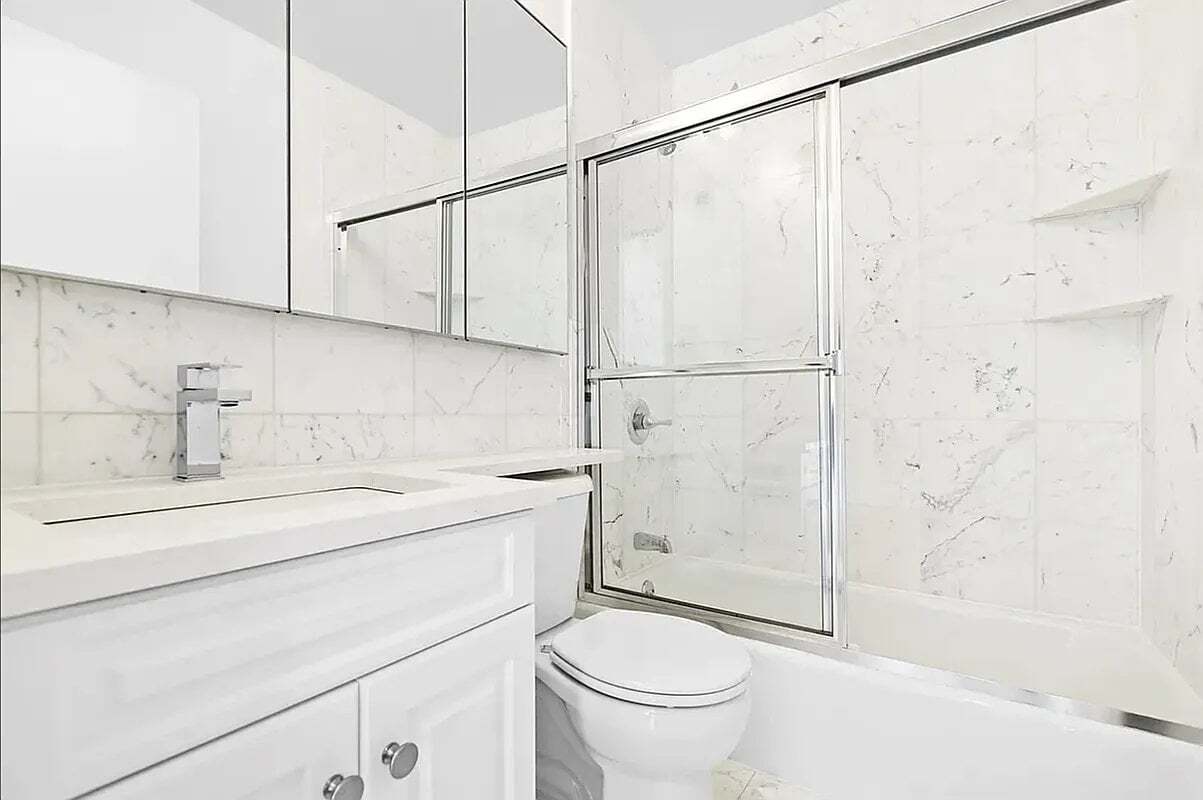 Foto del edificio - 771 West End Ave