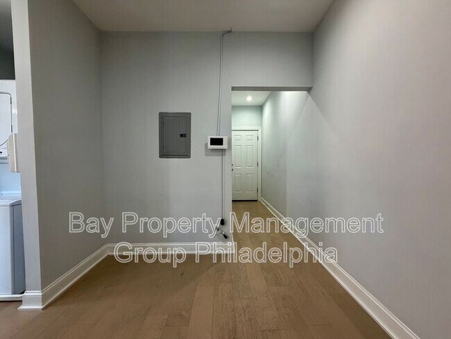 Foto del edificio - 1247 Snyder Ave