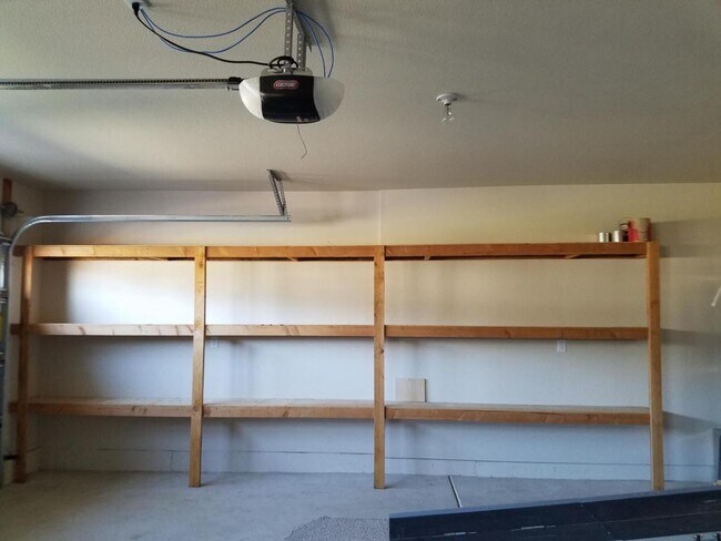 Foto del edificio - 1042 SW Princeton Pl