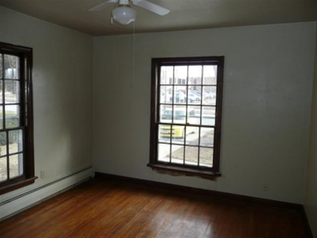 Building Photo - 1602 N Sherman Ave
