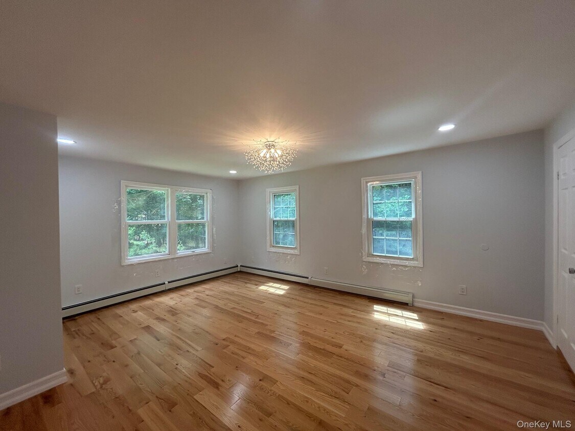 Foto principal - 196 Oakland Valley Rd