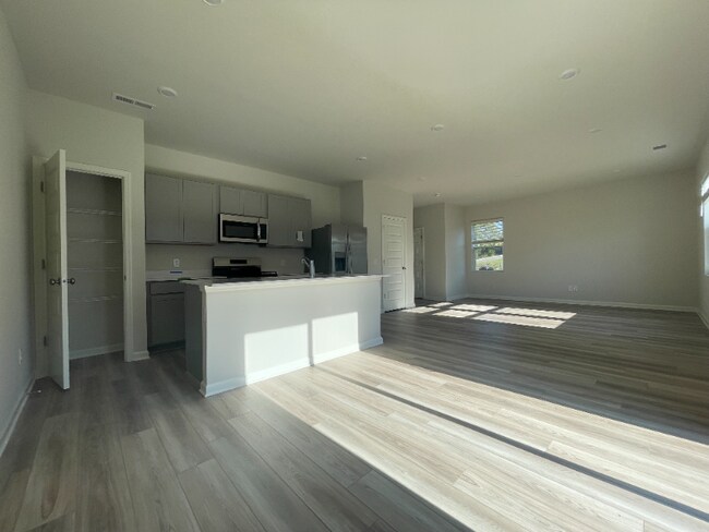 Foto del edificio - 3034 Drumwright Wy
