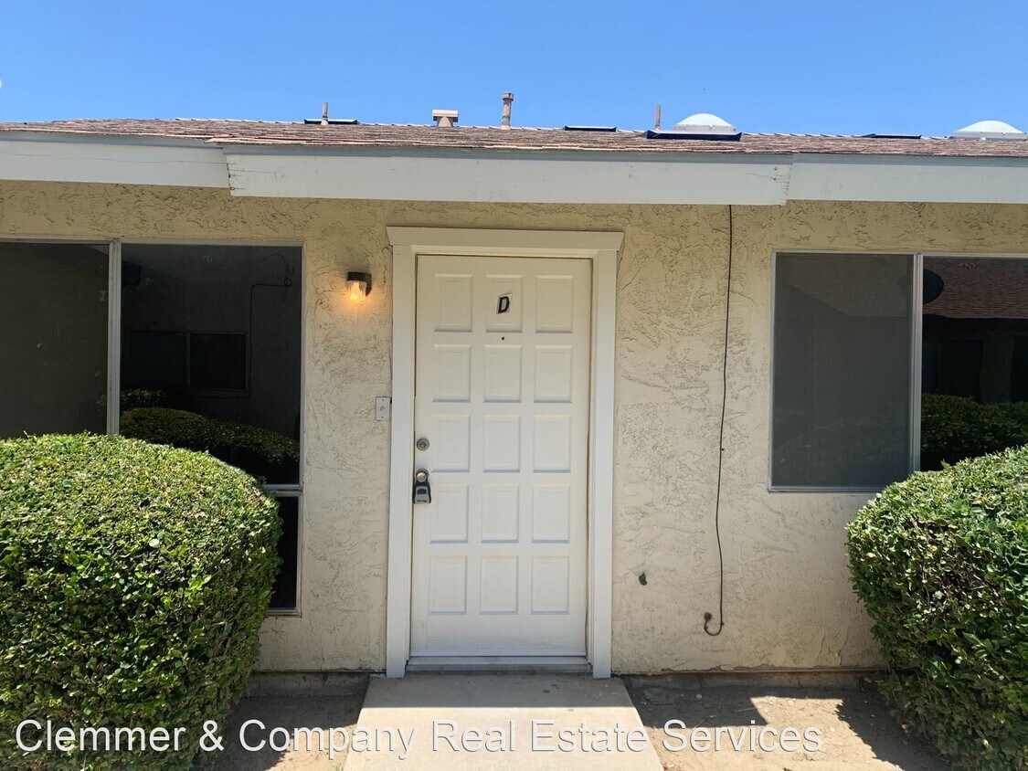 2205 Westholme Blvd, Bakersfield, CA 93309 Room for Rent in
