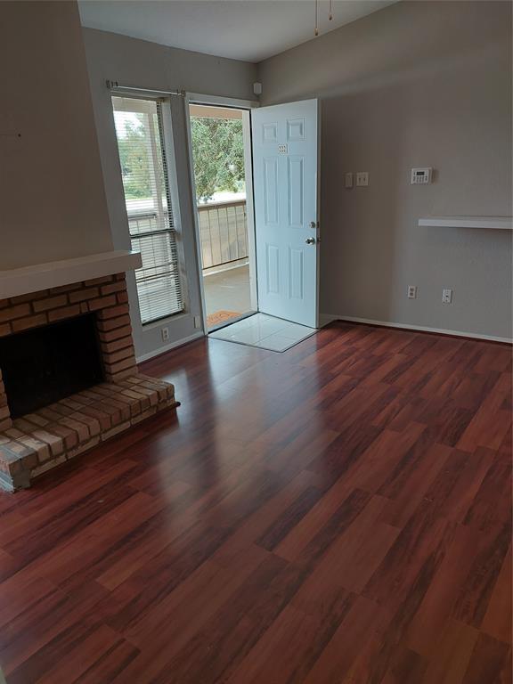 Foto del edificio - 2110 Wilcrest Dr
