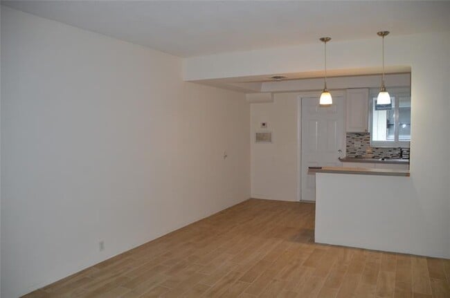 Foto del edificio - 4303 NW 20th Ave