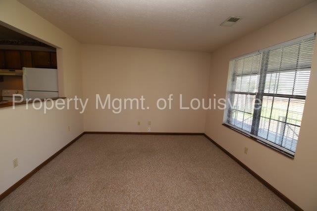 Building Photo - 1BD/1BA Apartment