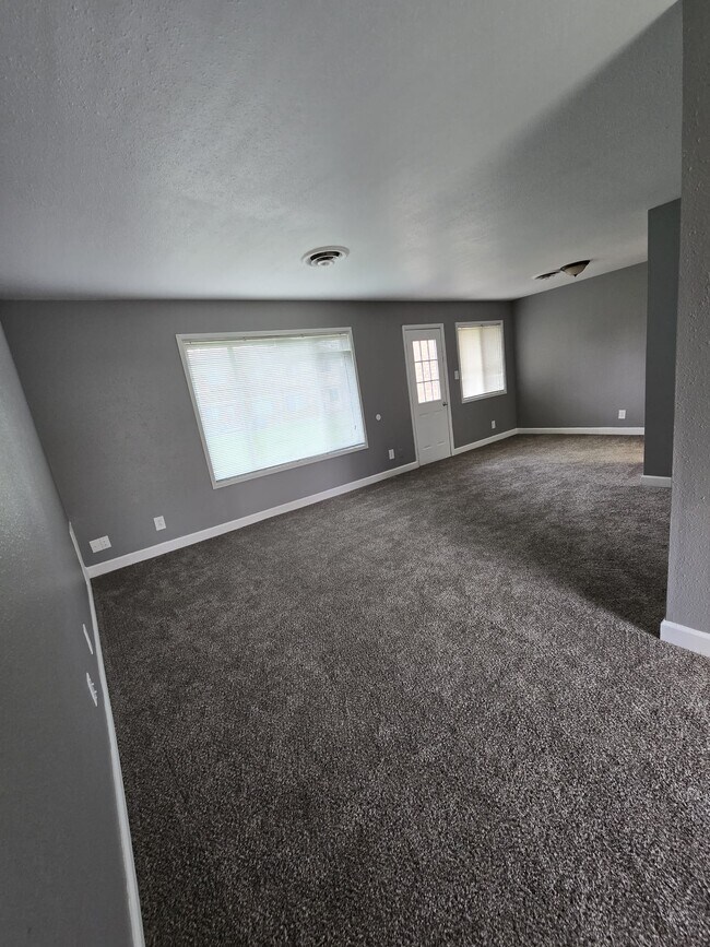 Foto del edificio - 1703 S Lincoln St