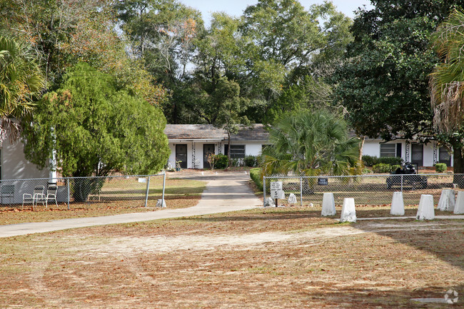 Building Photo - 3717 Crawfordville Rd