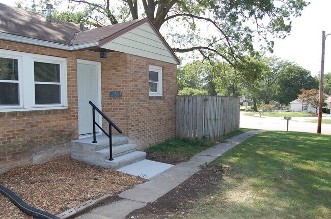 Foto del edificio - 4501-4511 Witherbee Blvd