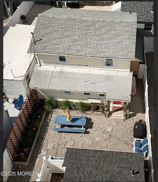 Building Photo - 46 Kearney Ave