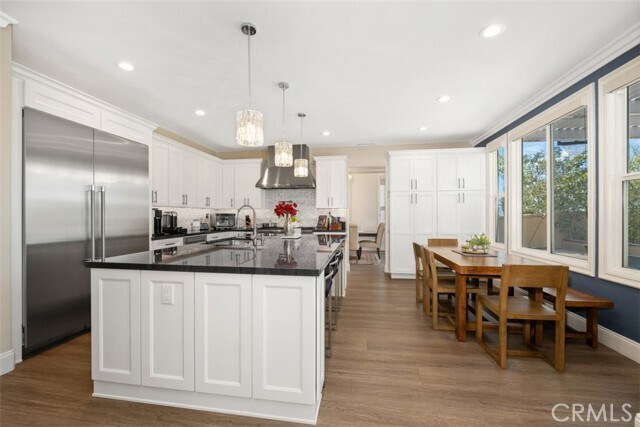 Building Photo - 43 Glen Echo