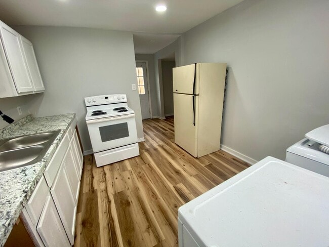 Photo - 1307 14th St House