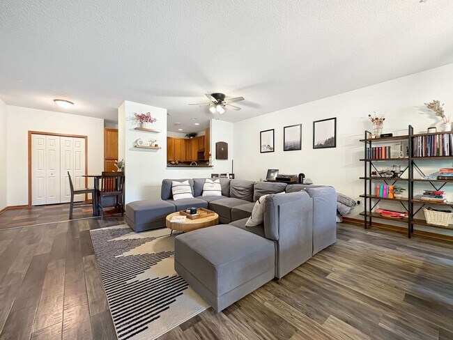 Foto del edificio - 4940 Underwood Ln N