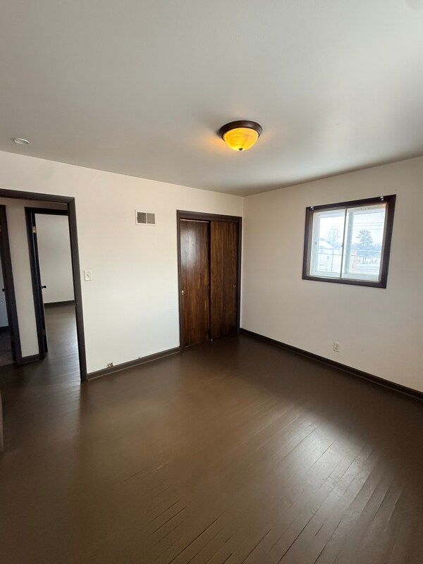 Building Photo - 8803 W Thurston Ave