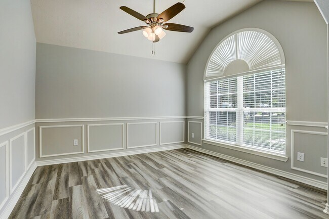 Foto del edificio - 10606 Badger Canyon Dr