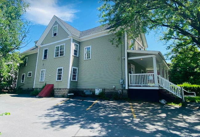 Building Photo - 57 Winchester St