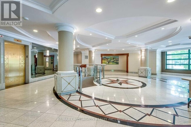 Building Photo - 8 Pemberton Ave