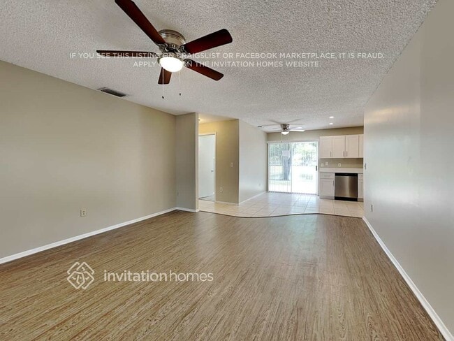 Building Photo - 8695 Indian River Run S