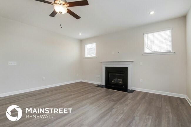 Building Photo - 62 Maximus Cir