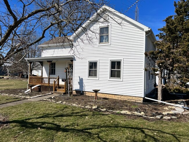 Exterior - 175 N Locust St