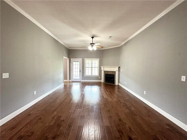 Building Photo - 588 N Fox Meadows Ln
