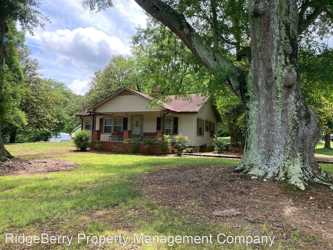 Primary Photo - 2 br, 1 bath House - 4976 Calhoun Rd NE