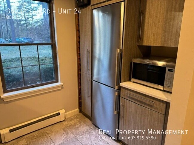 Building Photo - Furnished Condo with Fireplace, Deck, and ...