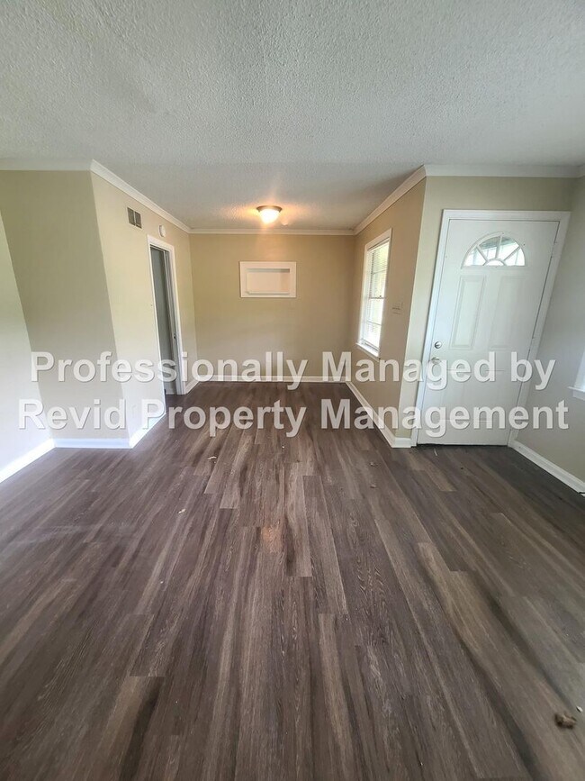 Foto del edificio - 3738 Mountain Terrace St