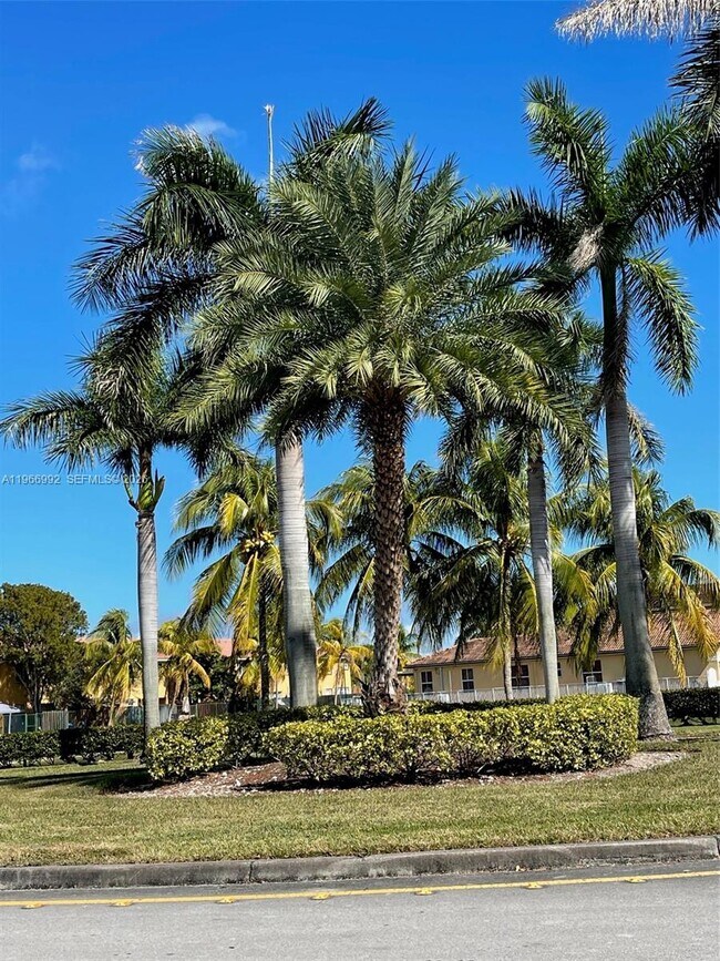 Foto del edificio - 24063 SW 109th Ave