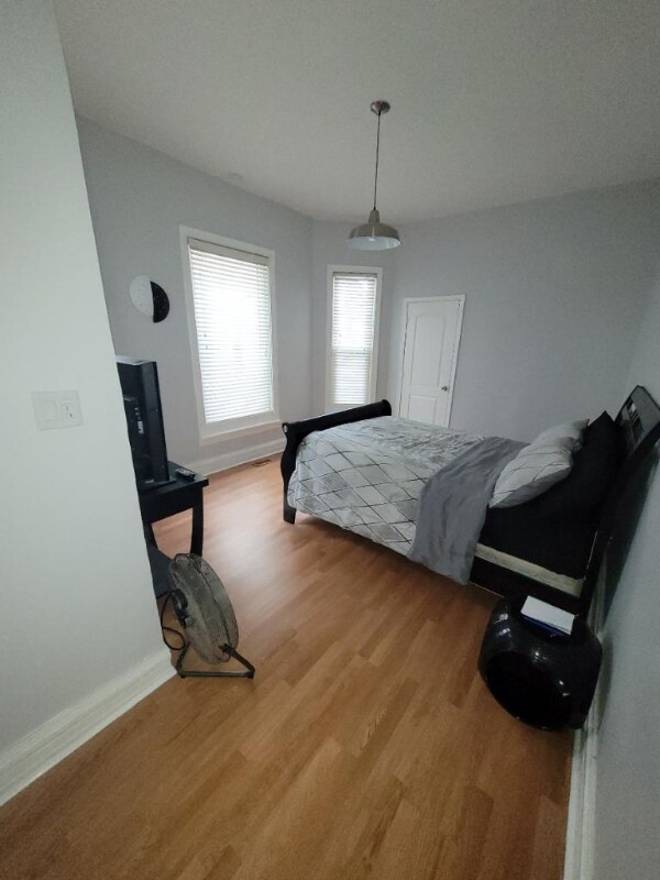 Foto del edificio - 326 N Mason Ave