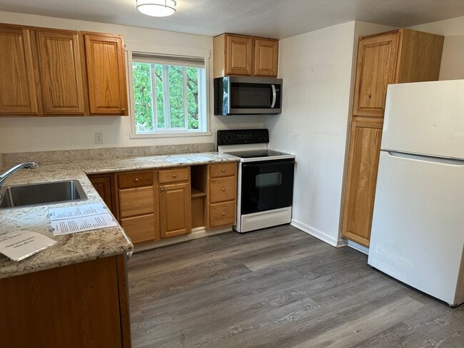 Photo - 704 19th Ave Apartment