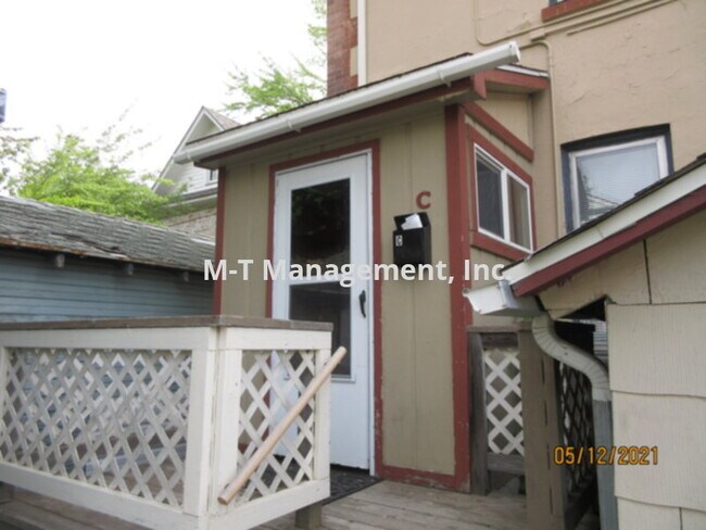 Foto del edificio - 1122 S Walnut St