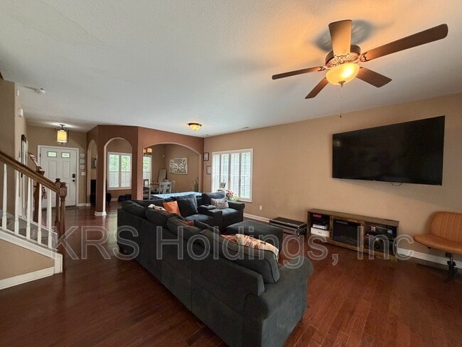 Building Photo - 4125 Pughsville Rd