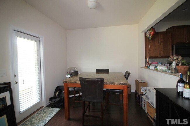 Building Photo - 802 Brier Crossings Loop