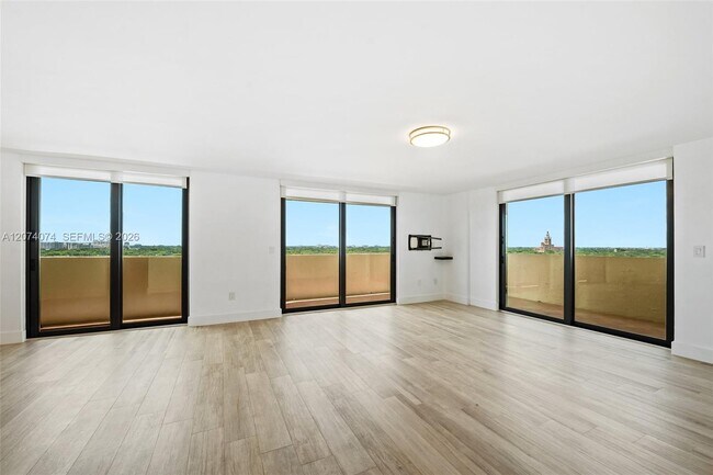 Foto del edificio - 600 Biltmore Way